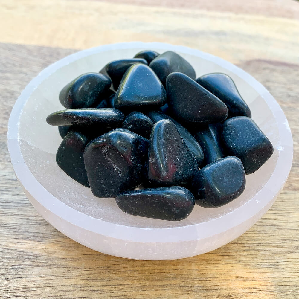 Looking for Black Onyx Tumbled Stone? Shop at Magic crystals for Polished Black Stone, Black Onyx Tumbled Stone, Healing Rhyolite Stones, Natural Black Onyx, Black Onyx Reiki Crystal, and more with FREE SHIPPING available. Black Onyx is a stone of DETERMINATION and STRENGTH.