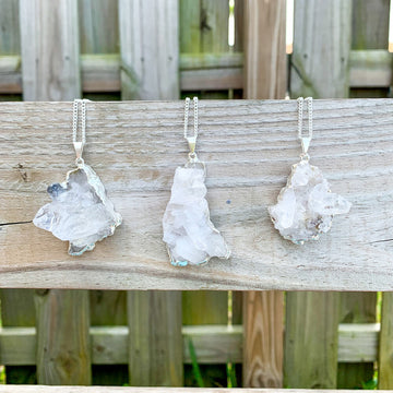 Clear Quartz Meaning: Healing Properties & Uses