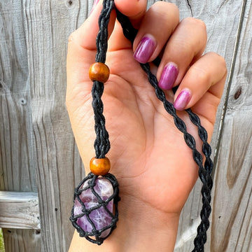 Crystal Holder Macrame Cage Necklace - Interchangeable Stone - Magic Crystals Clear Quartz