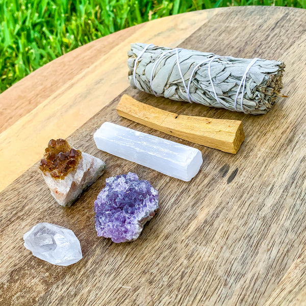 Prehnite, Tree Agate, Amethyst, Selenite, & deals Larvikite Bundle