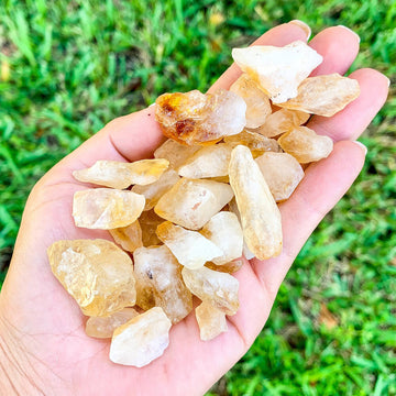 Raw Citrine Point small, Raw Small Crystals