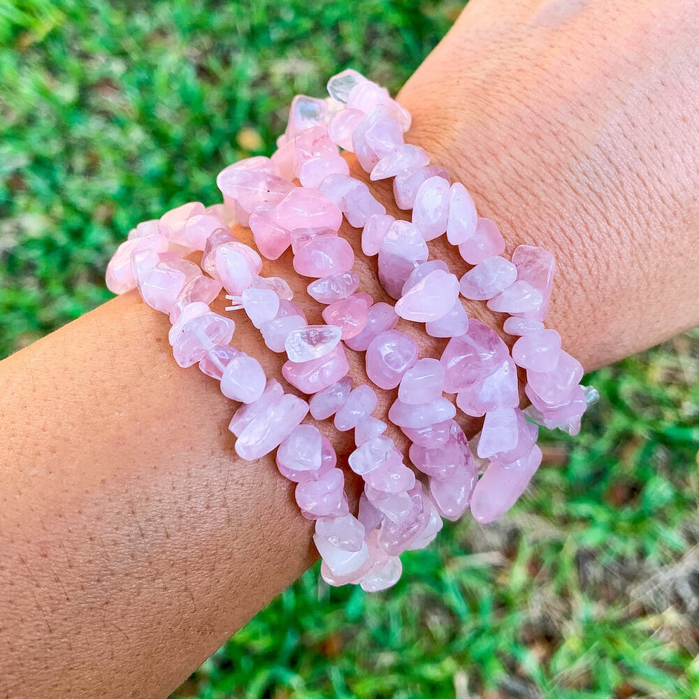 RoseQuartzRawChipBracelet - Natural Gemstone Raw Stone Bracelet. Gemstone Raw Bracelet - Crystal Stone Jewelry - Magic Crystals. SKU-35